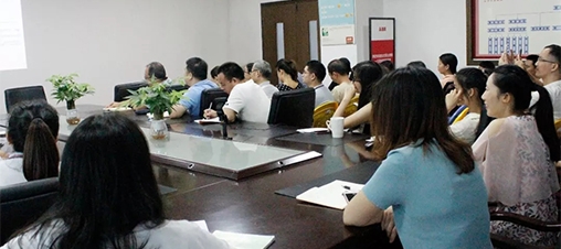 認(rèn)同企業(yè)文化，與企業(yè)共榮辱
